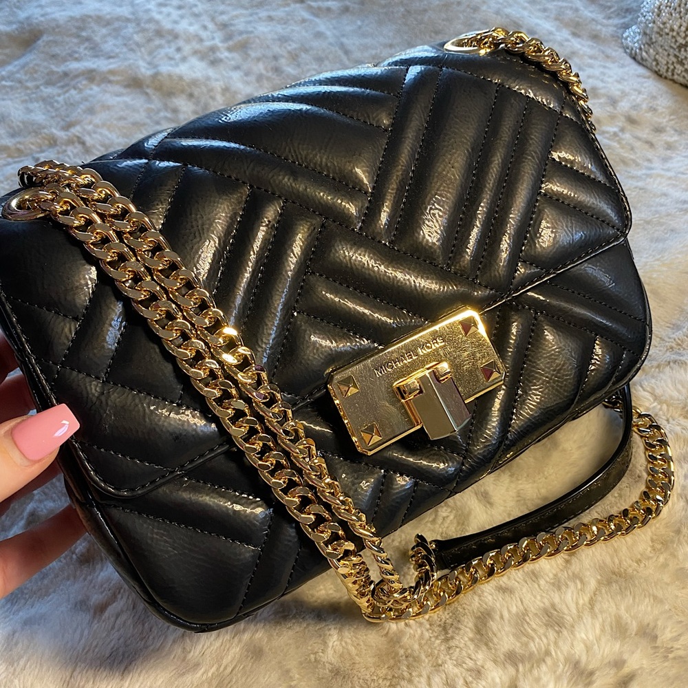 Michael Kors Peyton Shoulder Bag